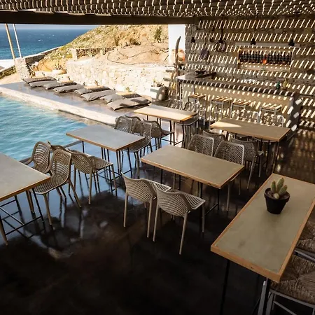 Aparthotel Sea Rock And Sky Private Merchia Beach