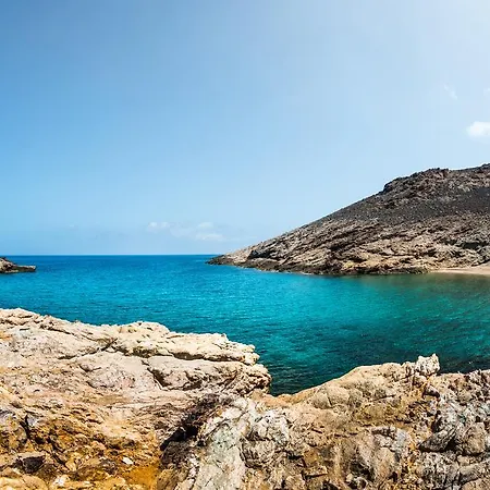 Sea Rock And Sky Private Aparthotel 3*