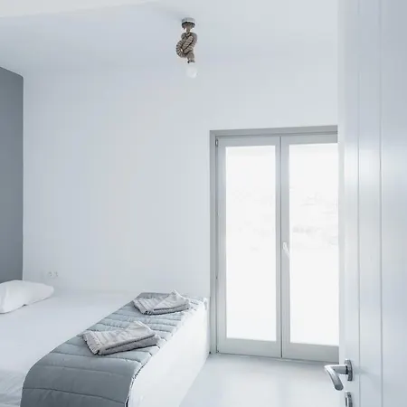 Sea Rock & Sky Private Merchia Beach