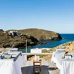 Апарт-отель Sea Rock & Sky Private Merchia Beach