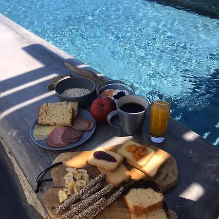 아파트호텔 Sea Rock & Sky Private 3*