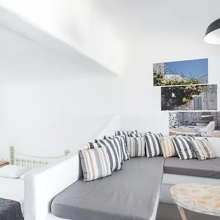 Sea Rock & Sky Private 아파트호텔 Merchia Beach