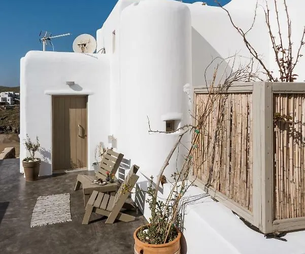 Sea Rock & Sky Private Apartmanhotel Merhia-part